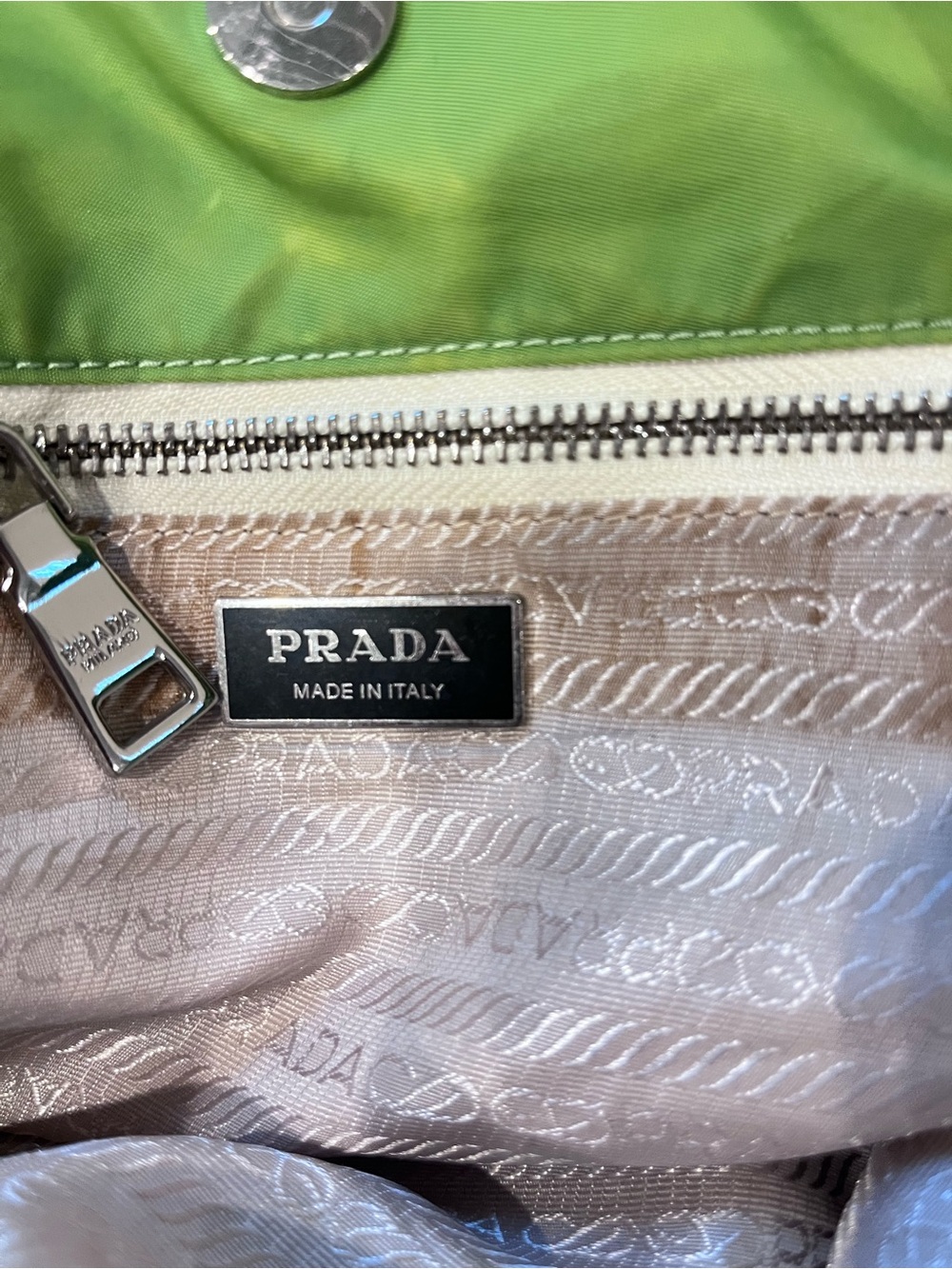 PRADA TESSUTO ROBOT TOTE BAG. - Picture 13 of 16